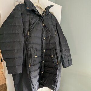 Michael Kors  Down Coat with faux fur Hood - Size 1X - Pre-owned